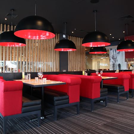 Holiday Inn Calgary South Conference Center Ngoại thất bức ảnh