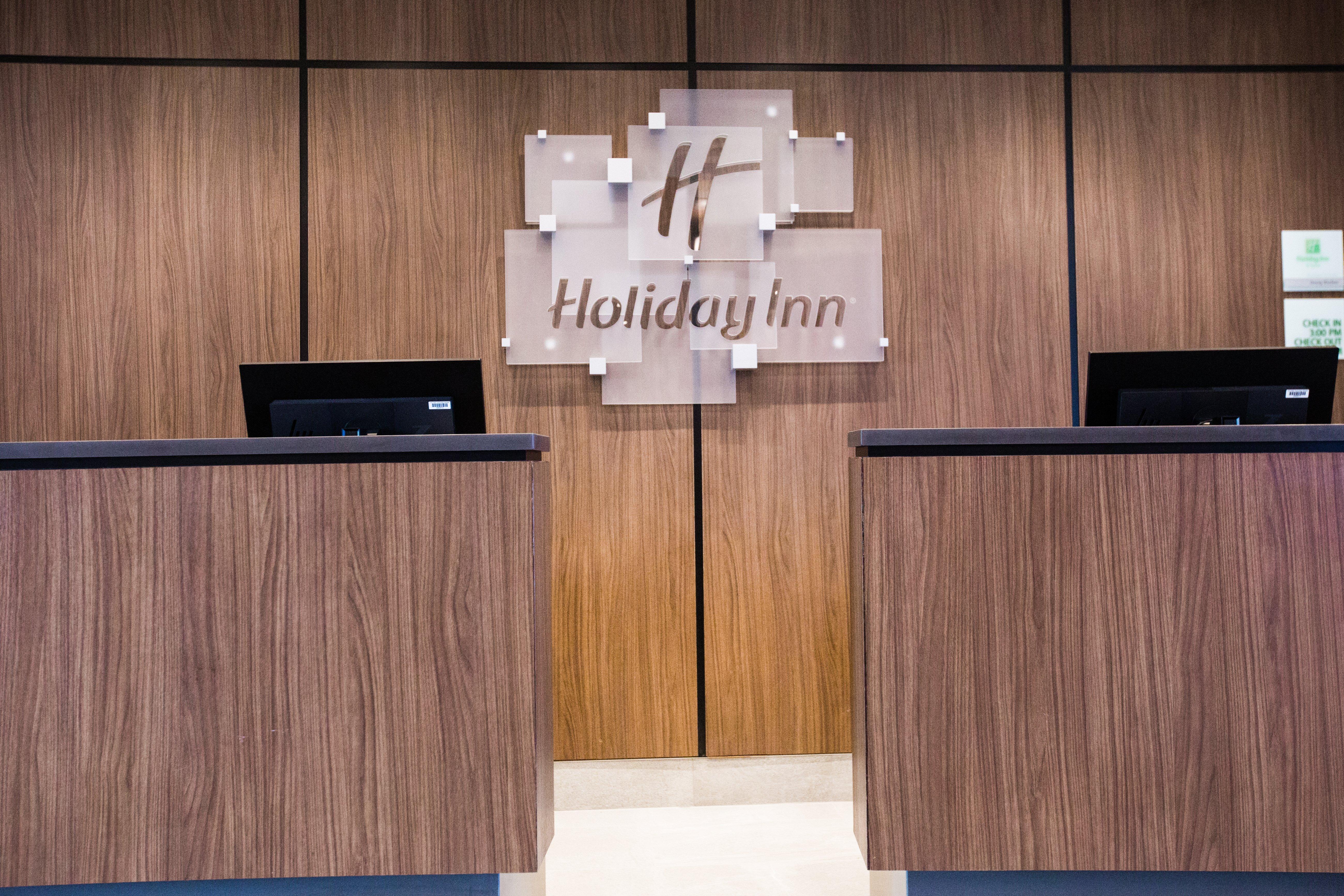 Holiday Inn Calgary South Conference Center Ngoại thất bức ảnh