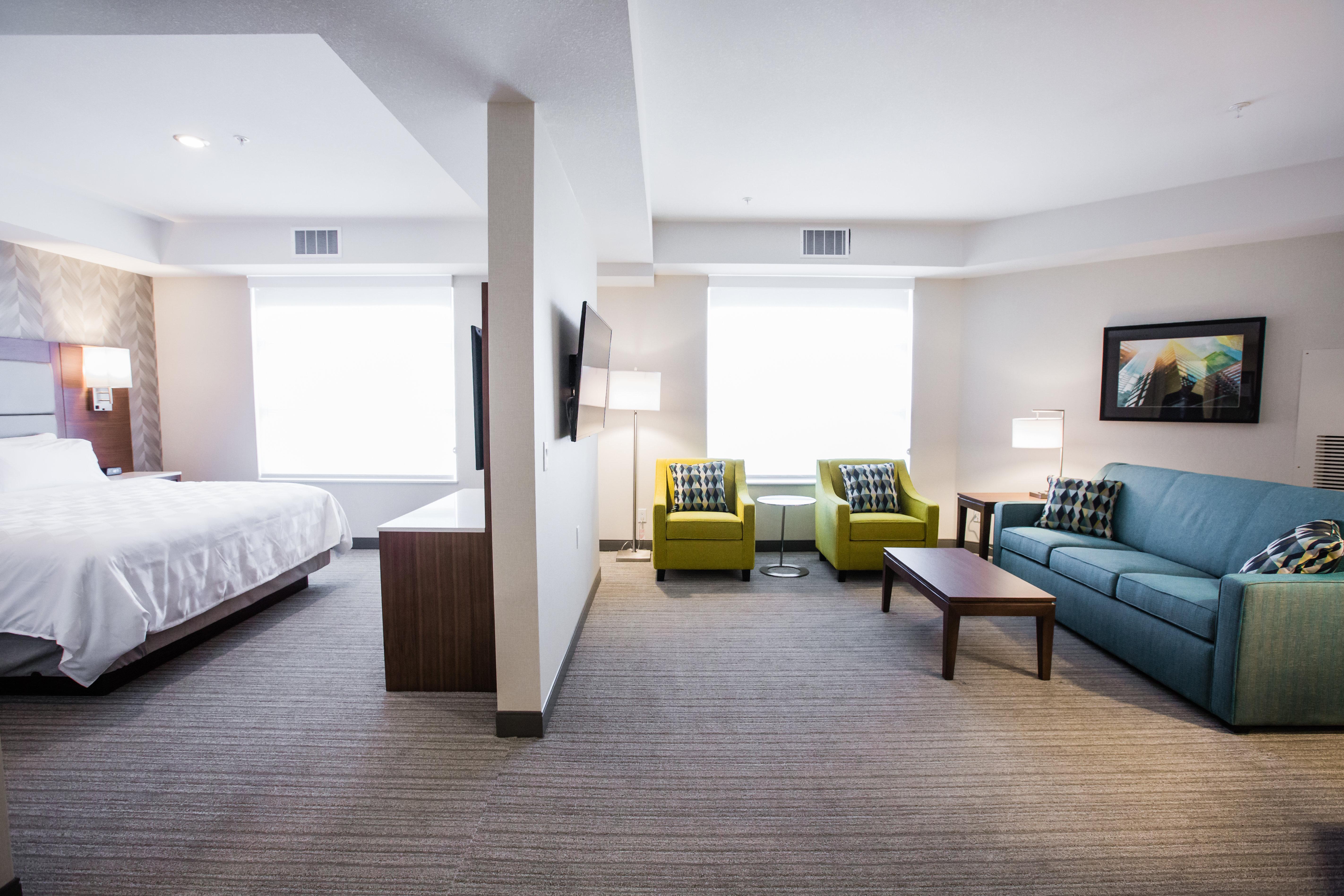 Holiday Inn Calgary South Conference Center Ngoại thất bức ảnh