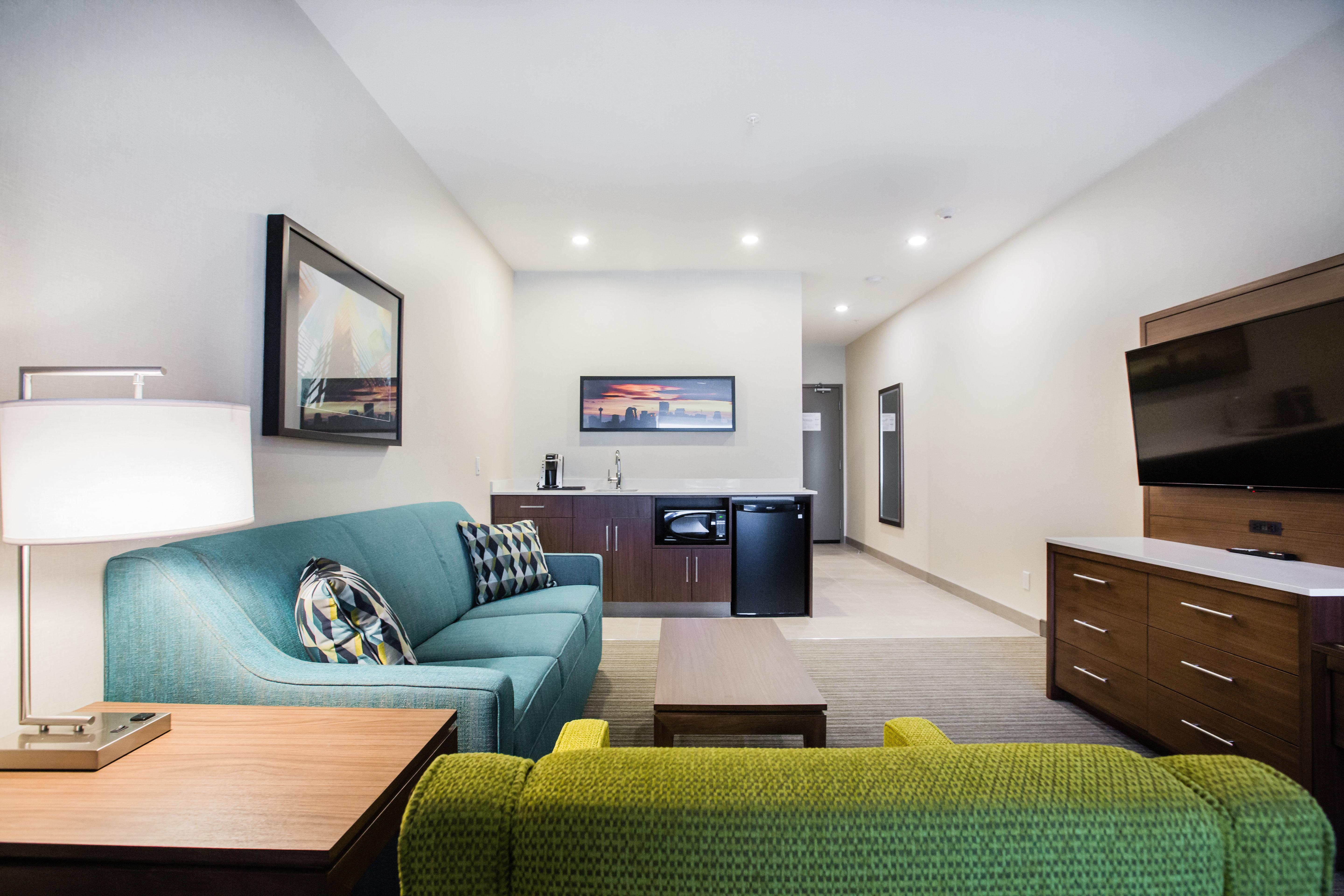 Holiday Inn Calgary South Conference Center Ngoại thất bức ảnh